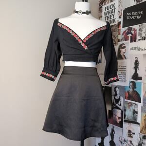 Black Embroidered Rose Crop Top Western Cottagecore